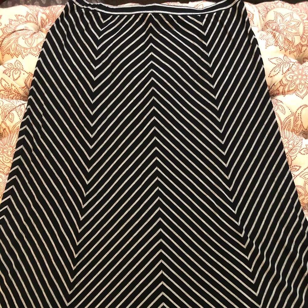 JOAN VASS  MAXI SKIRT